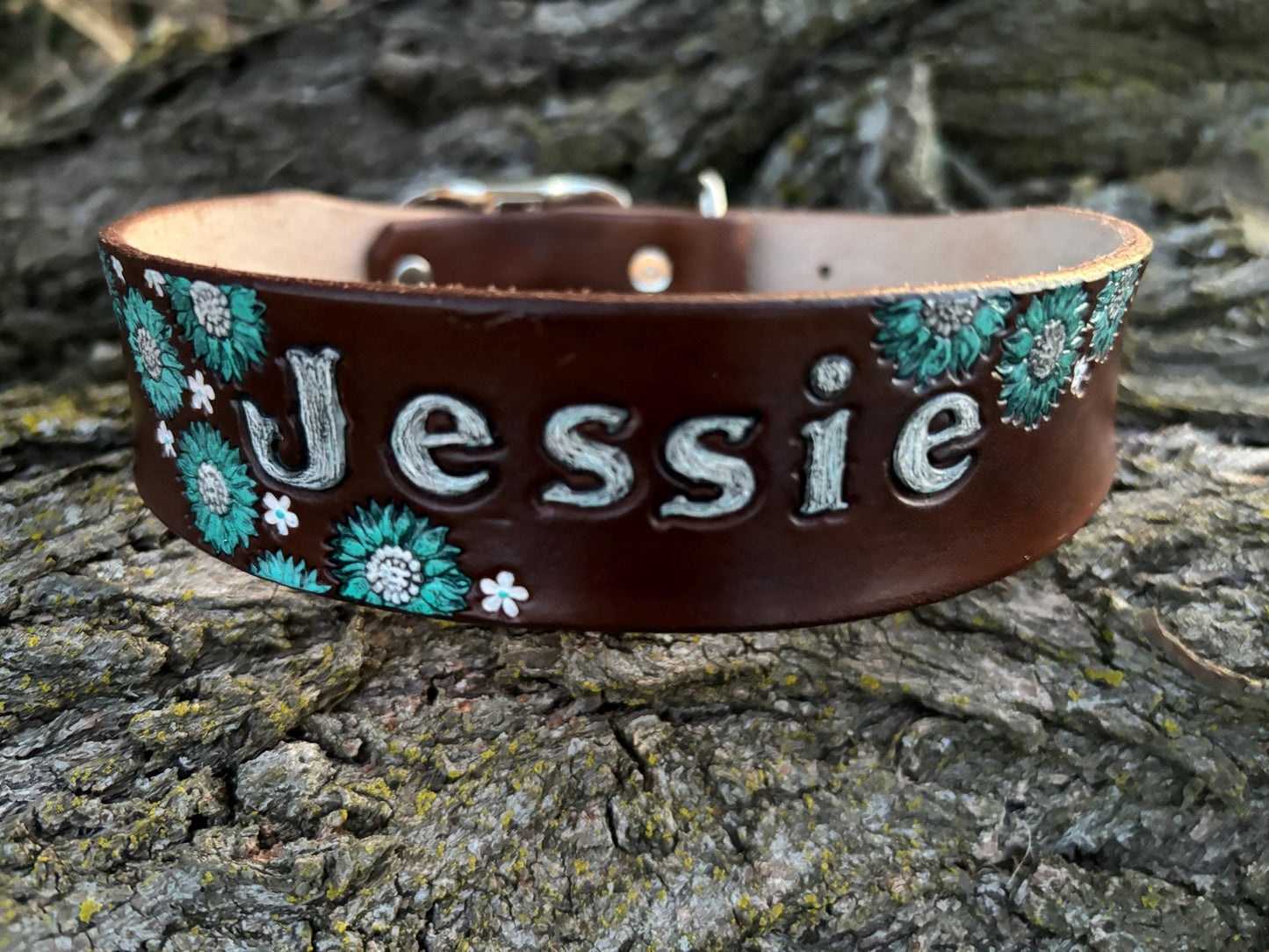 Wide Dog Collar – Personalized Leather Floral Collar for Large & Strong Dogs